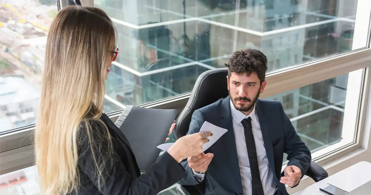 ¿Cómo identificar señales tempranas de fraude corporativo?